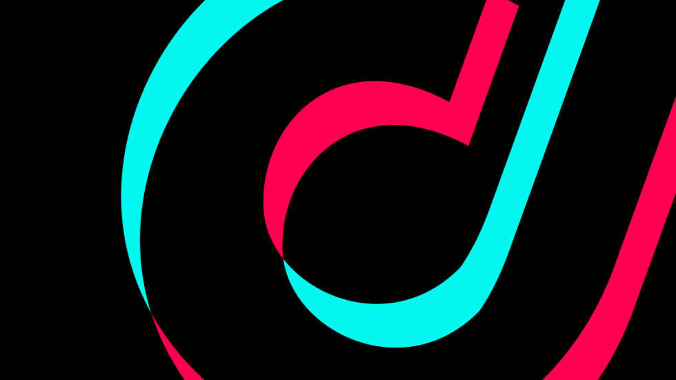 TikTok Banner